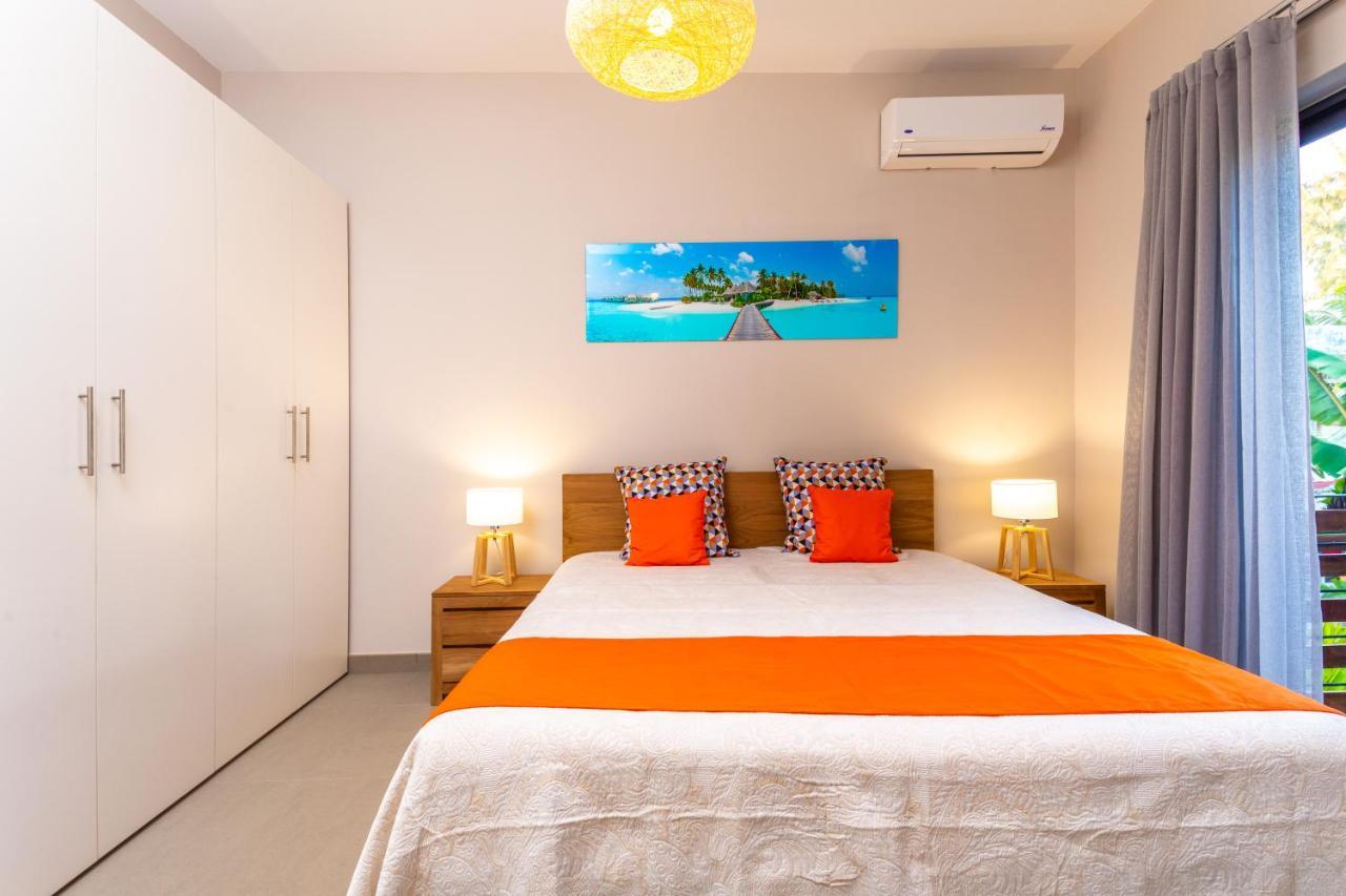One Bay 6 Apartment *