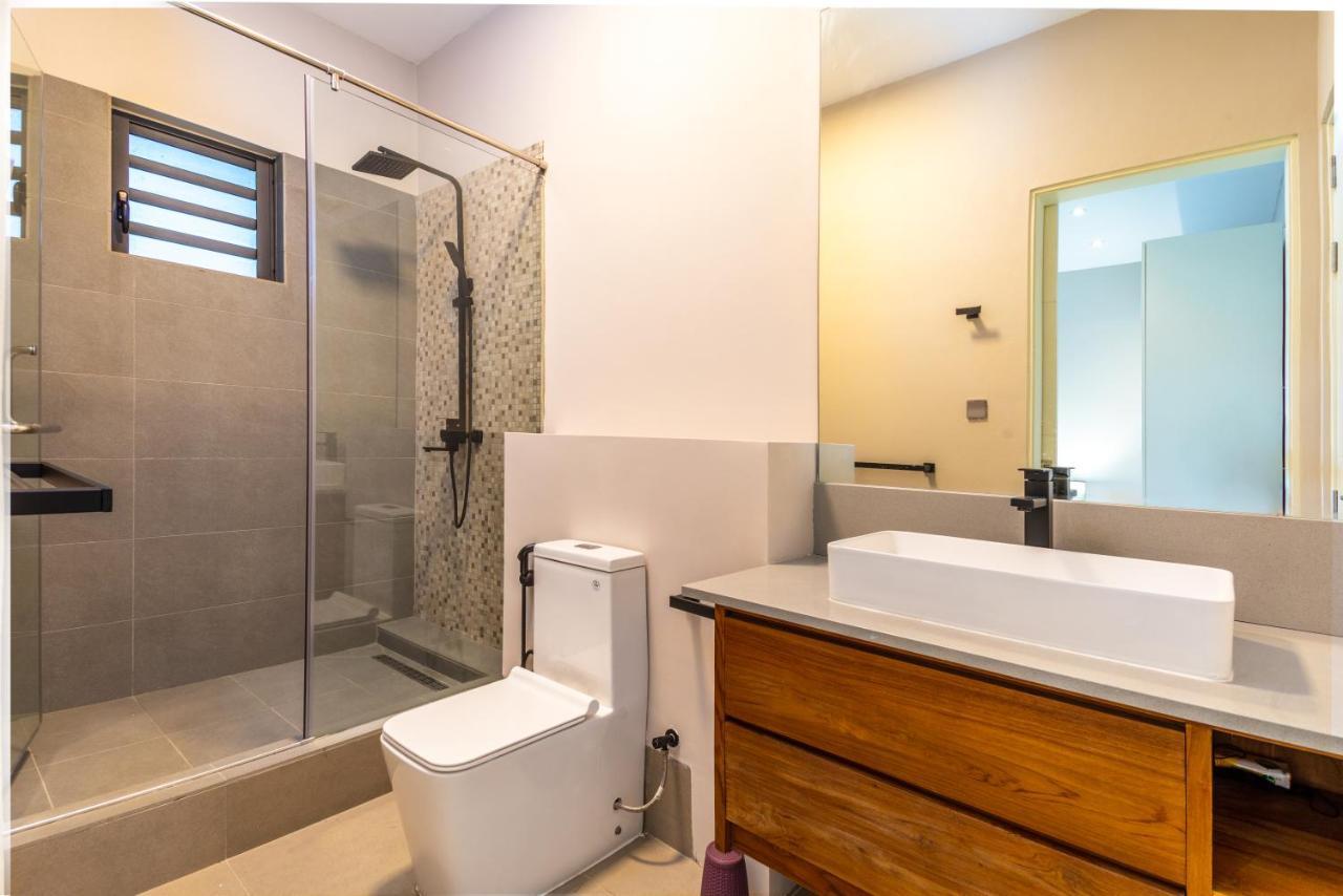 Apartment One Bay 6 Pereybere Beach