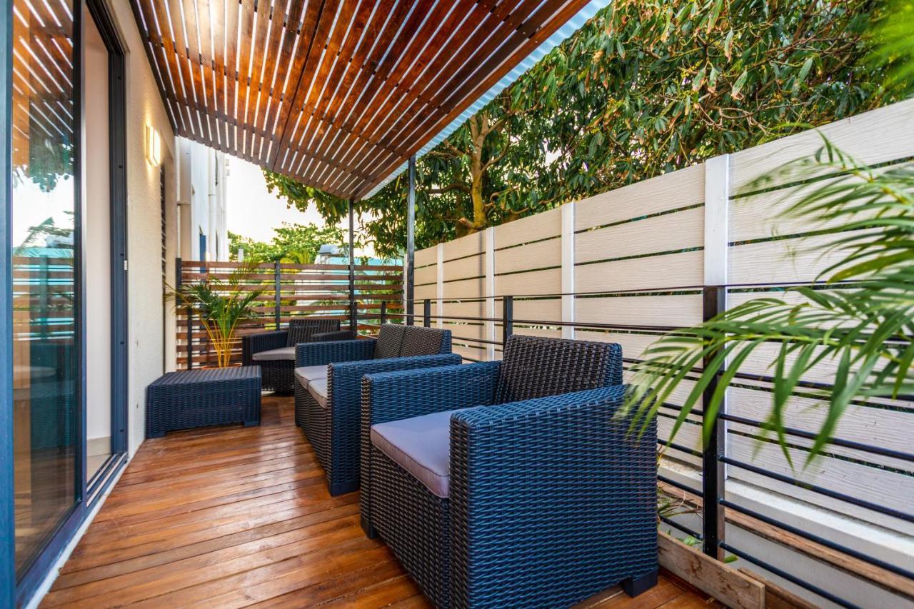 Apartment One Bay 6 Pereybere Beach